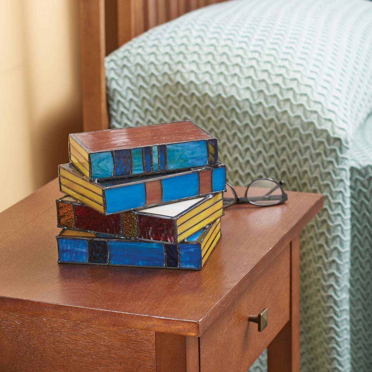 Stacked Books Table Lamp